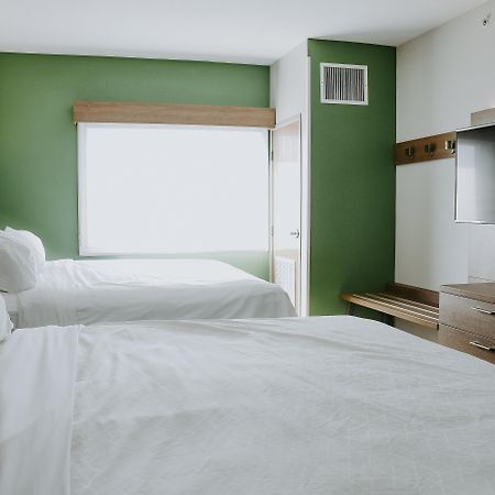 Holiday Inn Express Hotel & Suites Lincoln South By Ihg Екстериор снимка