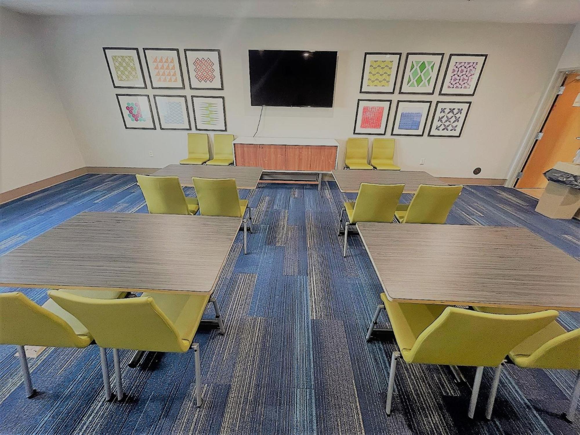 Holiday Inn Express Hotel & Suites Lincoln South By Ihg Екстериор снимка