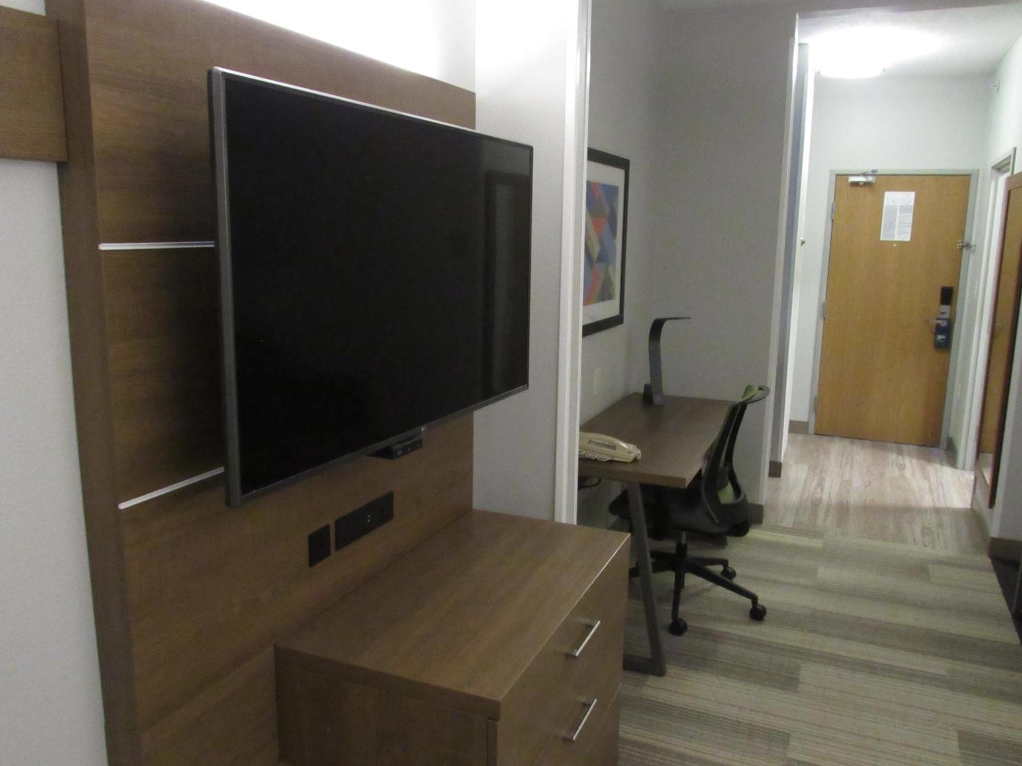 Holiday Inn Express Hotel & Suites Lincoln South By Ihg Екстериор снимка