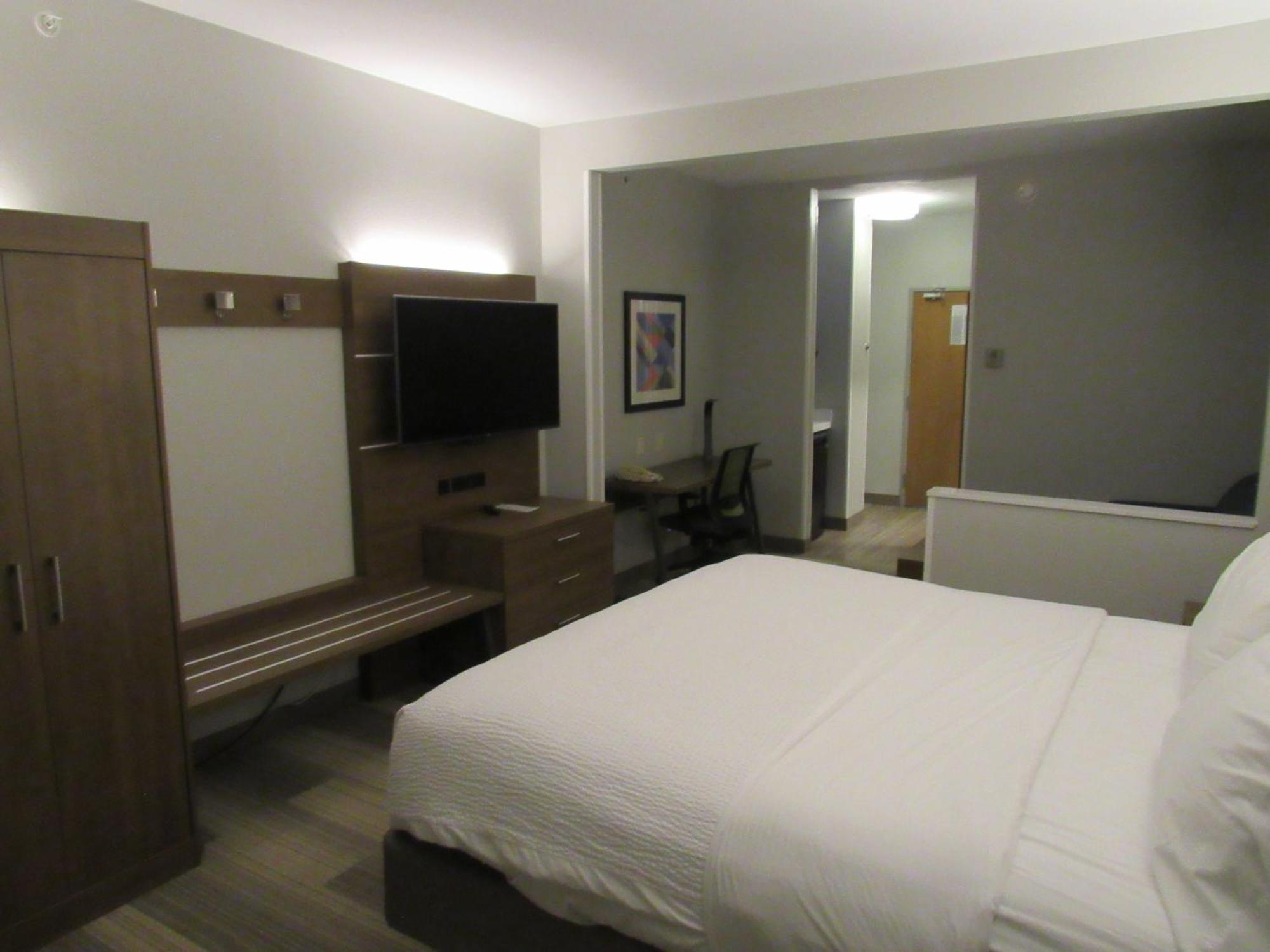 Holiday Inn Express Hotel & Suites Lincoln South By Ihg Екстериор снимка