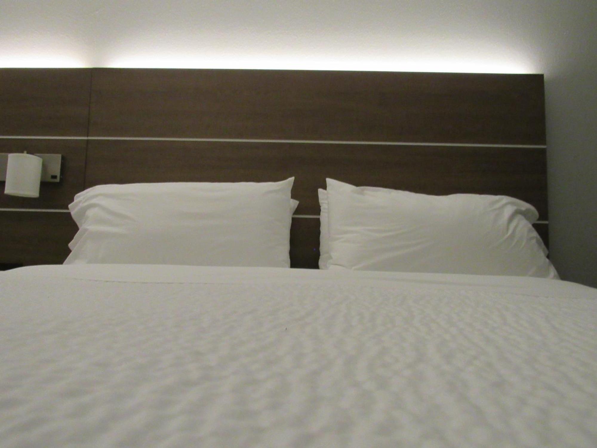 Holiday Inn Express Hotel & Suites Lincoln South By Ihg Екстериор снимка